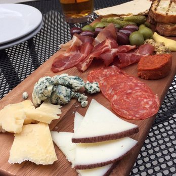 The Le Lion 75 Photos 44 Reviews Bars 7940 Victoria Dr Photo Of The Le Lion Victoria Mn United States Charcuterie Board 16
