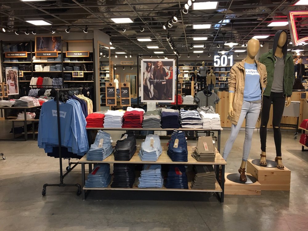 outlet store miami florida