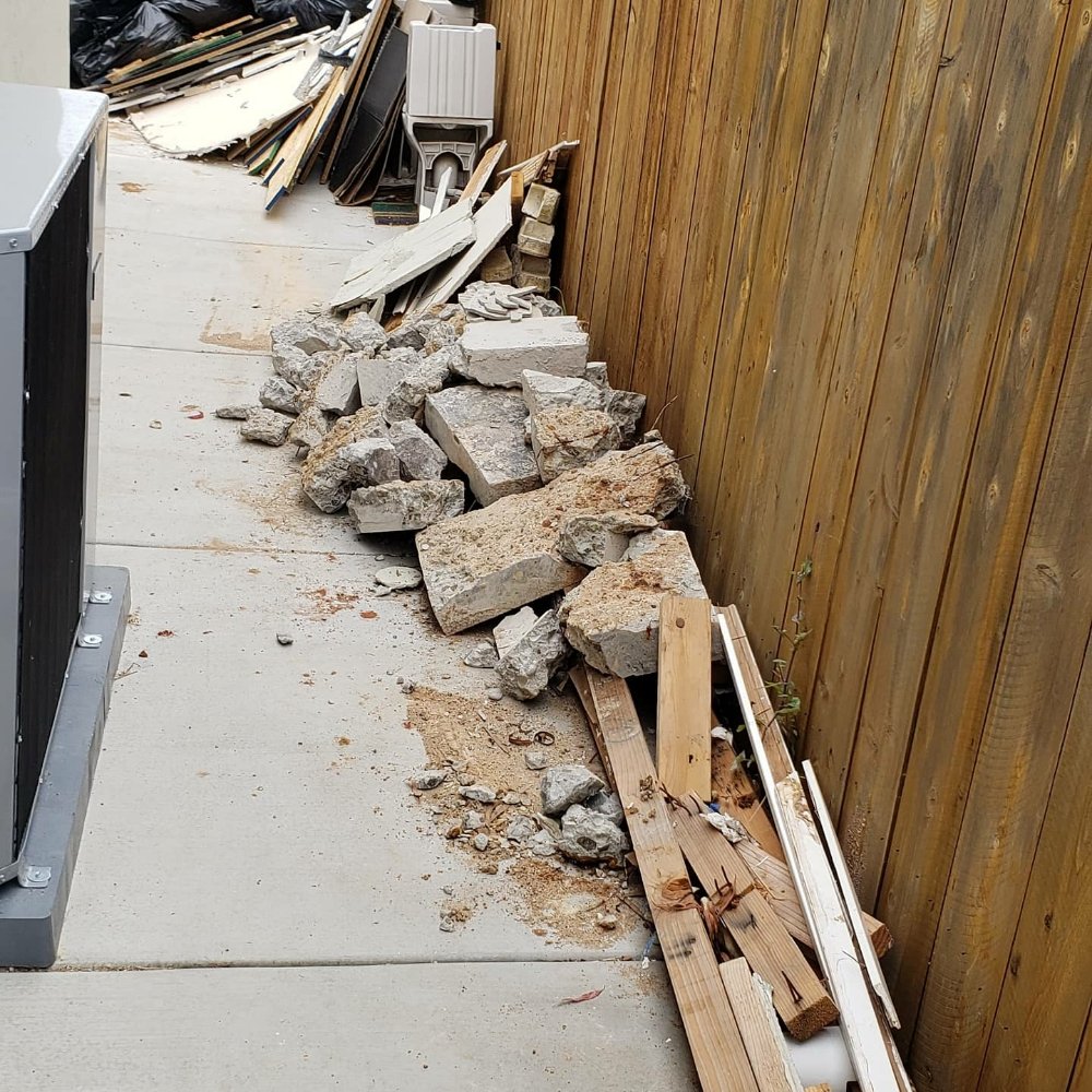24/7 Junk Removal