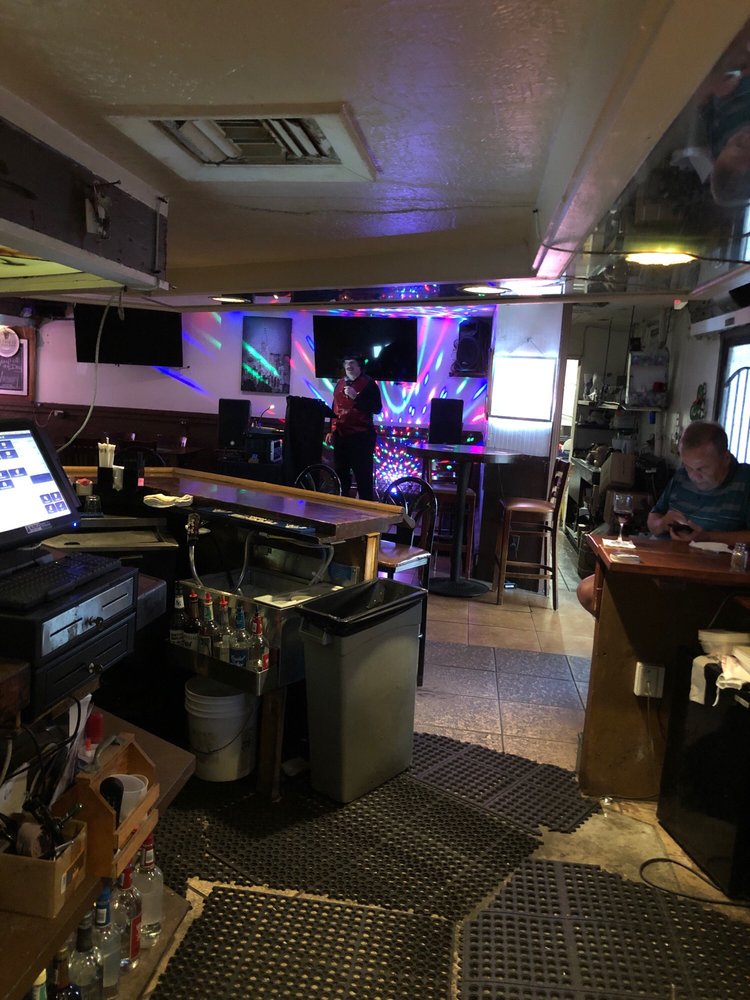 Mrs Murphys Pub & Grubb Mrs Murphys Pub & Grubb