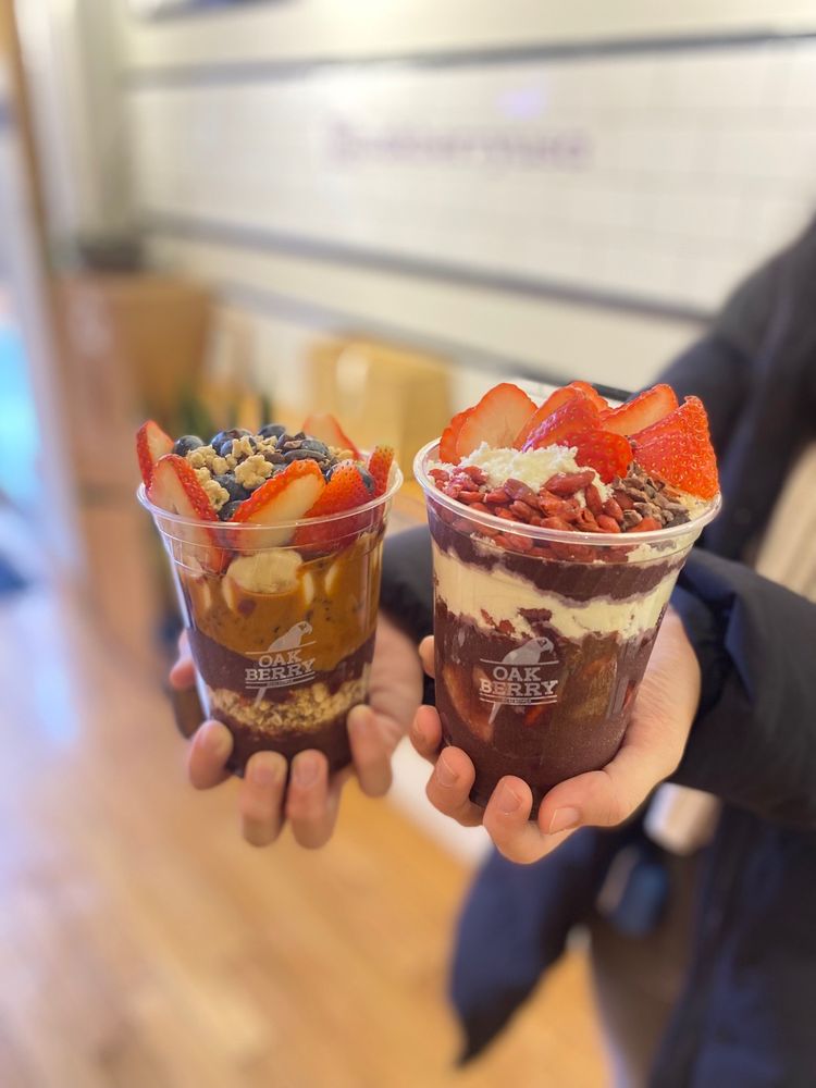 Oakberry - Greenwich Village