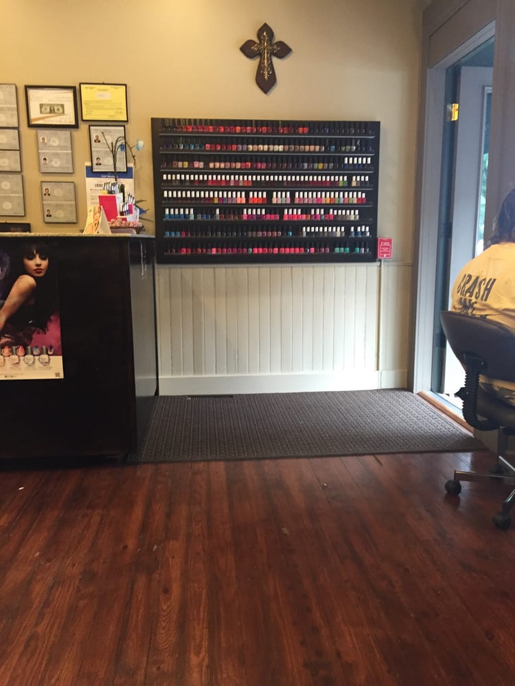 Modern Nails & Beauty Spa 18 Photos Nail Salons 105 W Market St