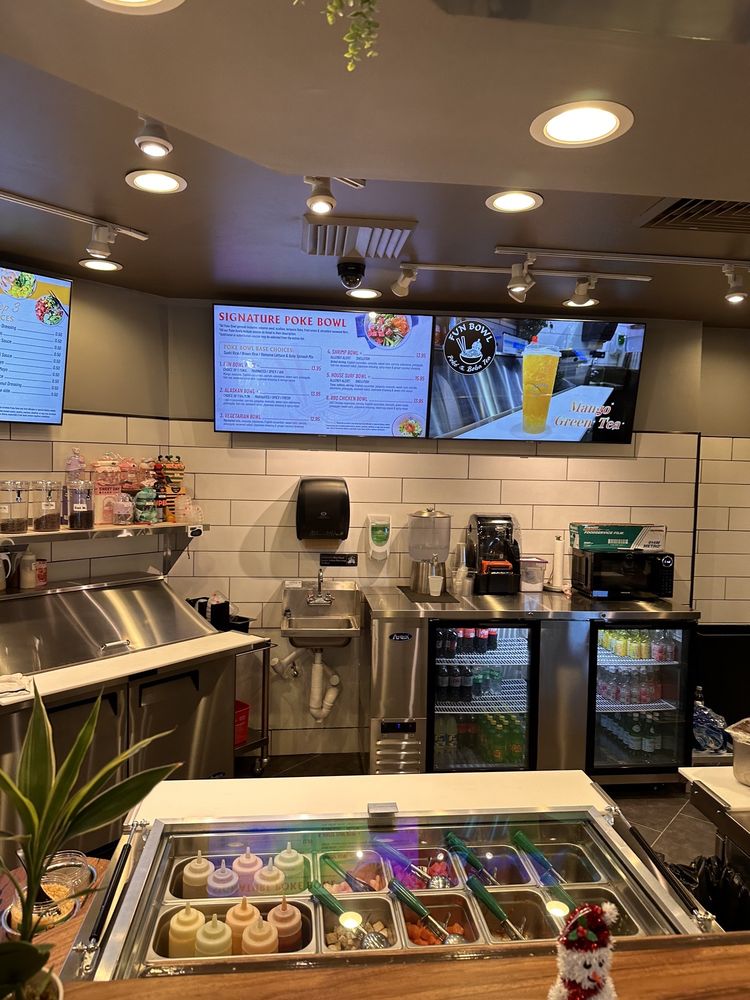 Fun Bowl Poke and Boba Tea