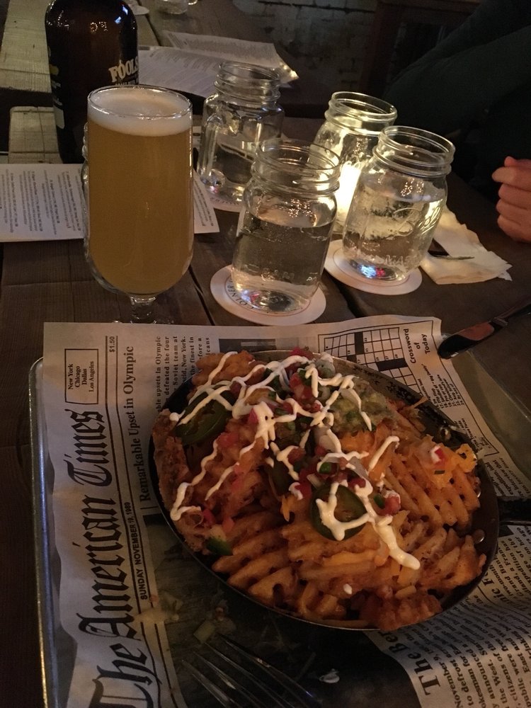 Fools Gold NYC 221 Photos & 266 Reviews Gastropubs 145 E Houston