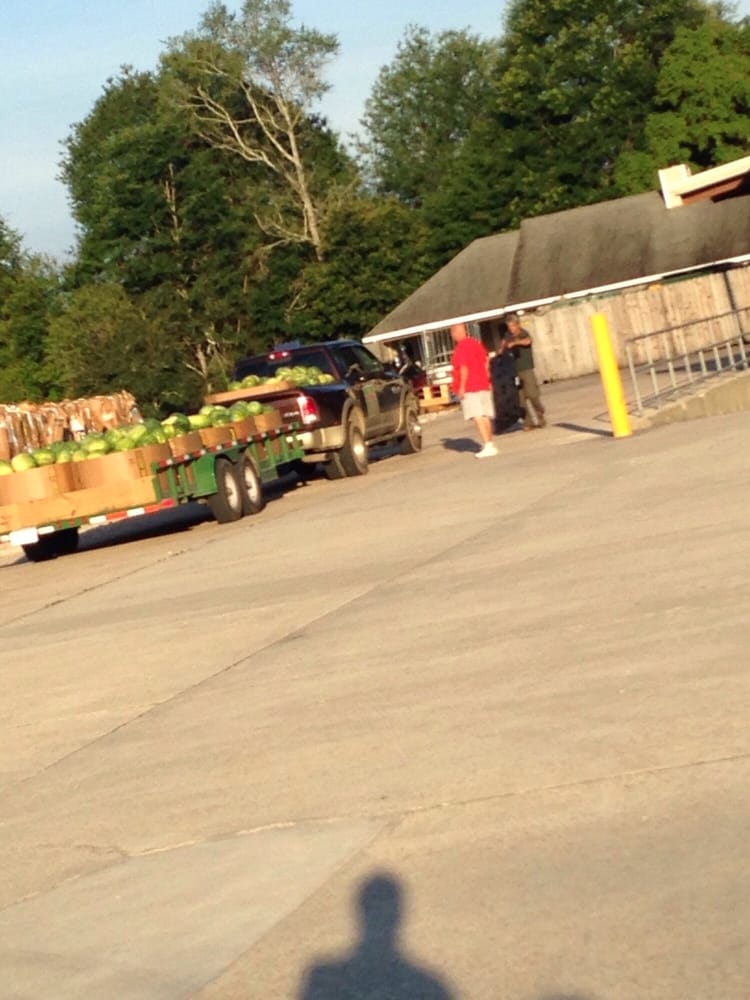 Oak Point Fresh Market Grocery 35045 La Hwy 16, Denham Springs, LA