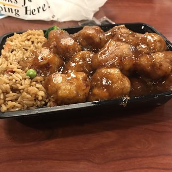 Pearl Chinese Restaurant 30 Photos 82 Reviews 3215 Photo Of Pearl Chinese Restaurant Raleigh Nc United States General Tso S En