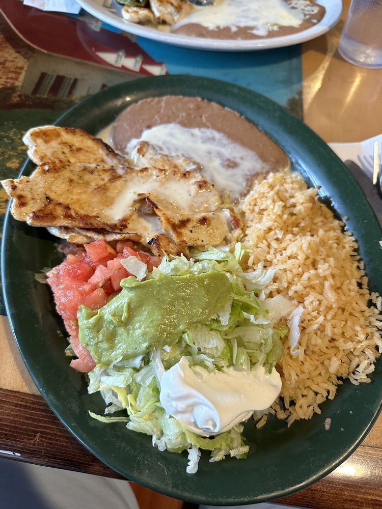 El Maiz Mexican Restaurant