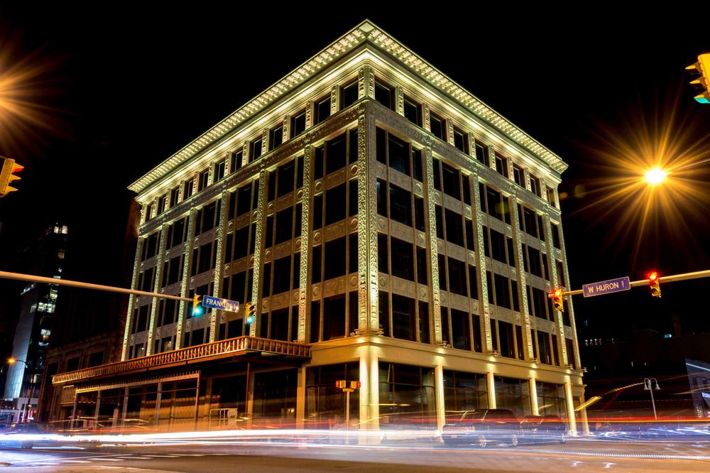 Curtiss Hotel An Ascend Collection Member 132 Photos 64 Curtiss Hotel An Ascend Collection Member 132 Photos 64 Reviews Hotels 210 Franklin St Downtown Buffalo Ny Phone Number Yelp