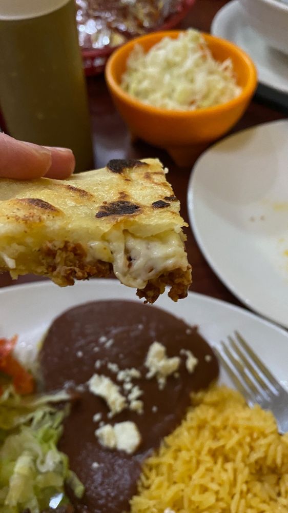 Pupuseria Salvadorena