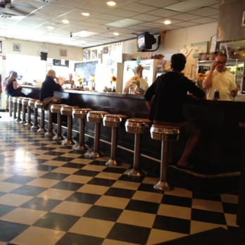 Skylark Restaurant Closed 20 Reviews Diners 84 Main St Photo Of Skylark Restaurant Nyack Ny United States