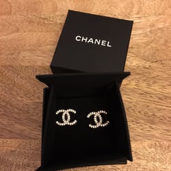 Chanel 34 Photos 70 Reviews Women S Clothing 15 E 57th St Photo Of Chanel New York Ny United States