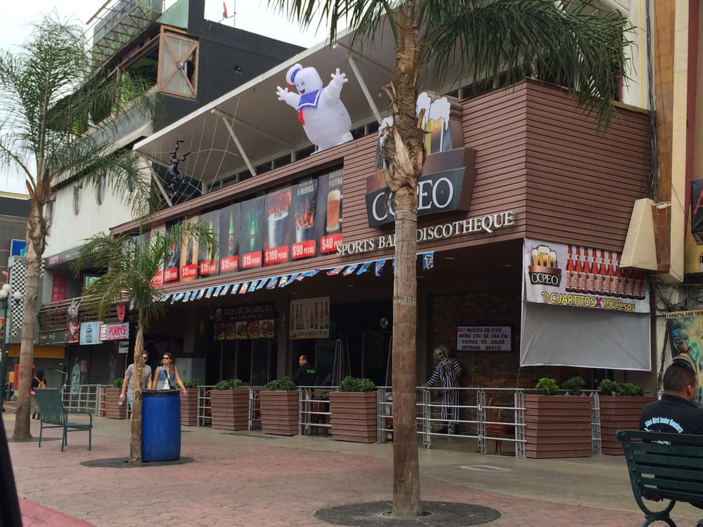 El Copeo 25 Photos & 20 Reviews Bars Av. Revolucion 1240, Zona