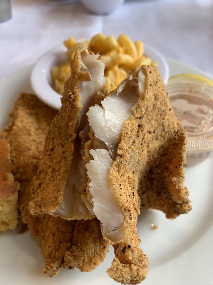 Colo's Soul Food & Seafood