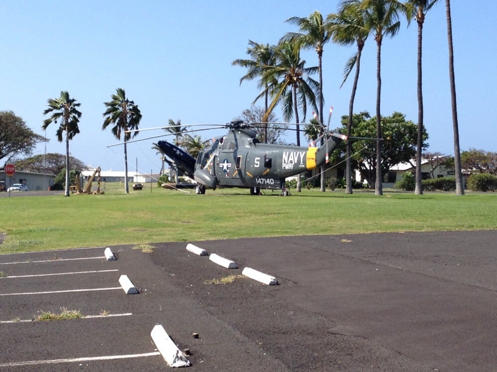 Barking Sands, Pacific Missile Range Facility, DriveIn Theater 14 Photos DriveIn Theater