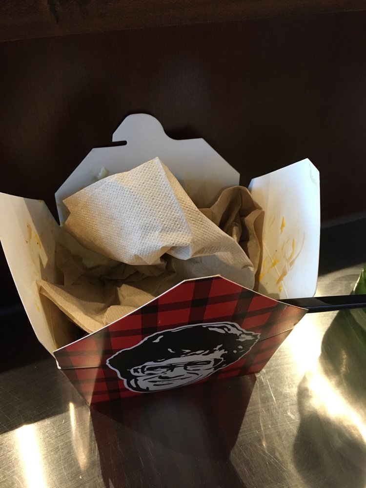 Smokes Poutinerie