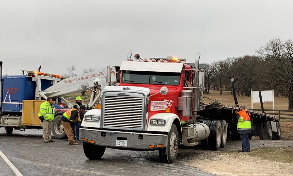 Murphy's 24-HR Wrecker Service