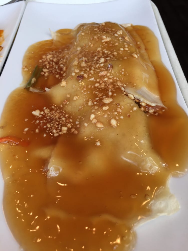 goldilocks fresh lumpia on main st yelp