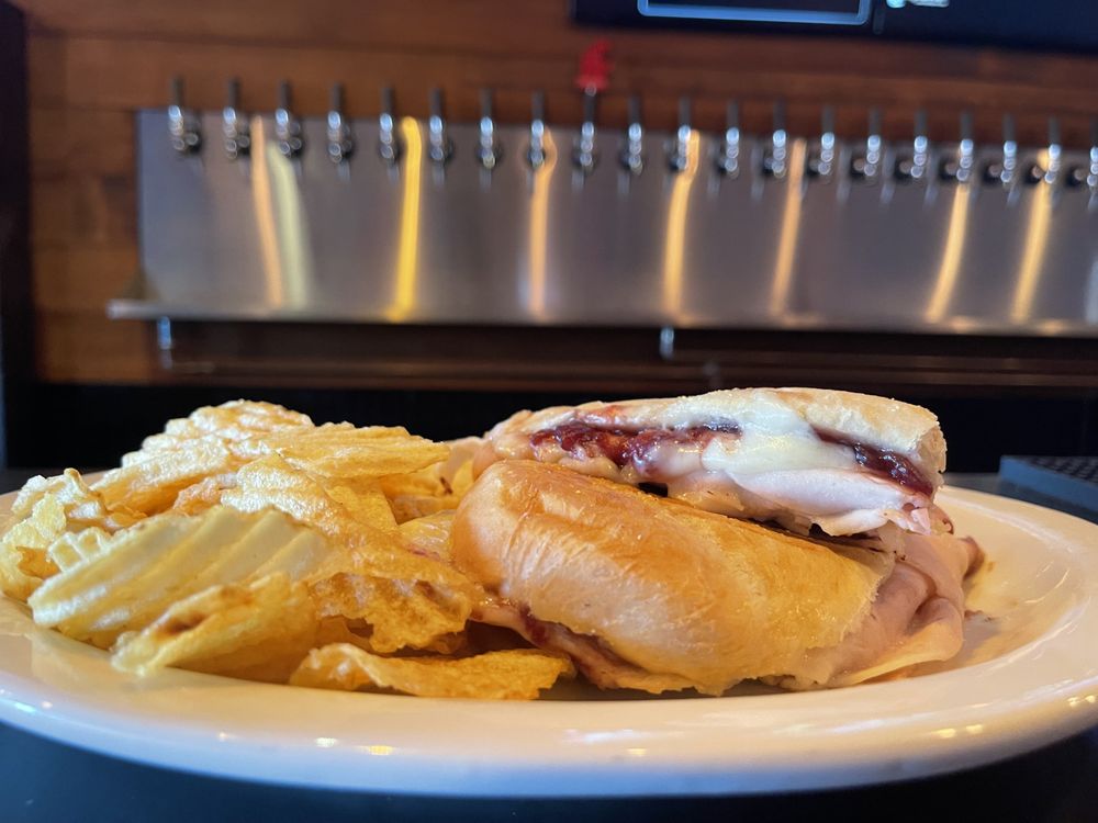 Grapes ‘n Hops Grapes ‘n Hops