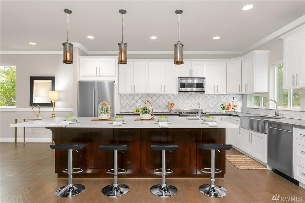 image of business Commencement Bay Staging and Design