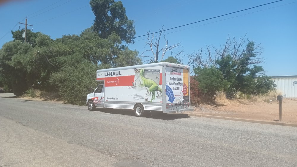 Extra Self Storage - Red Bluff