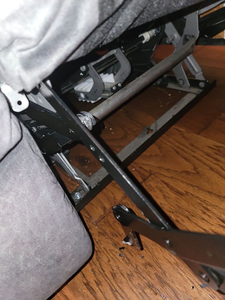 image of business La-Z-Boy Furniture Galleries