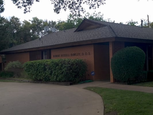 Robert R Hawley, DDS FACP - General Dentistry - 2423 Barrow St, Abilene