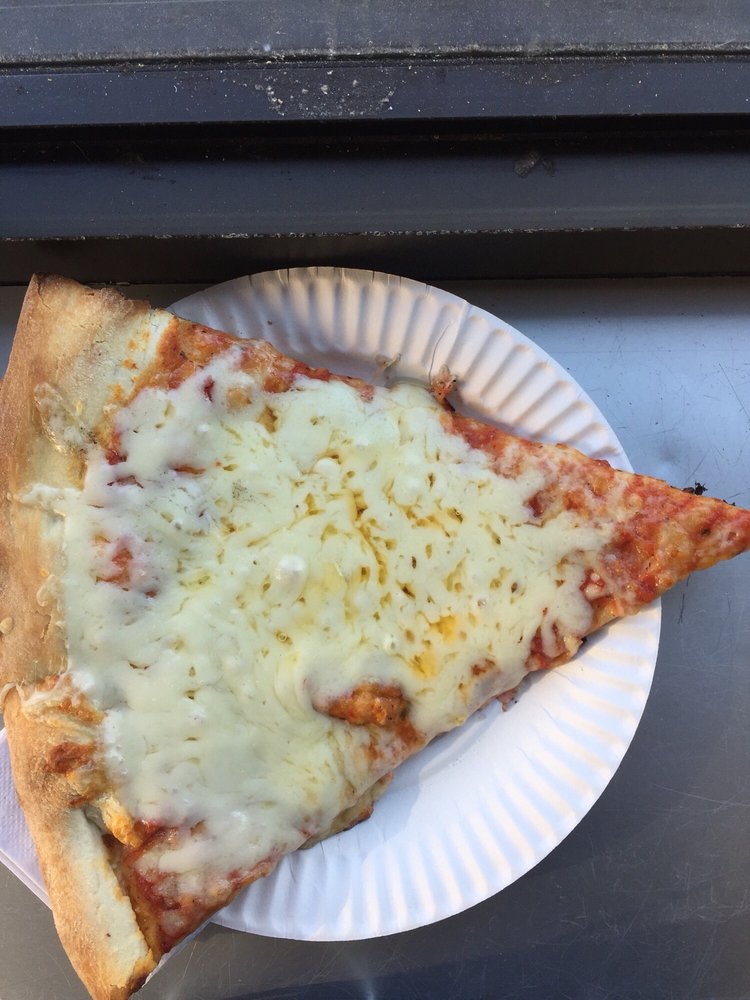 Golden Pizza 23 Reviews Pizza 504 E 138th St, Mott Haven, Bronx