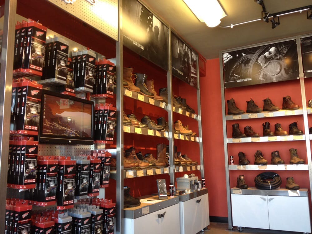 Red Wing Shoe Store 10816 Saint Charles Rock Rd, Saint Ann, MO 2019