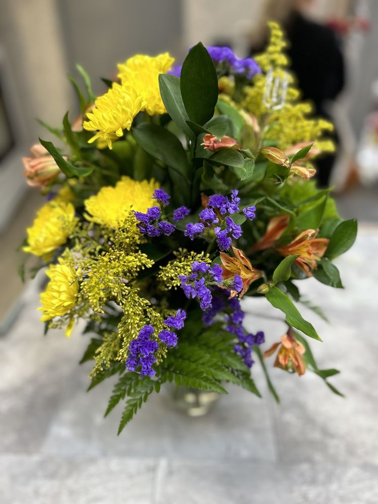 Marjie's Flowers