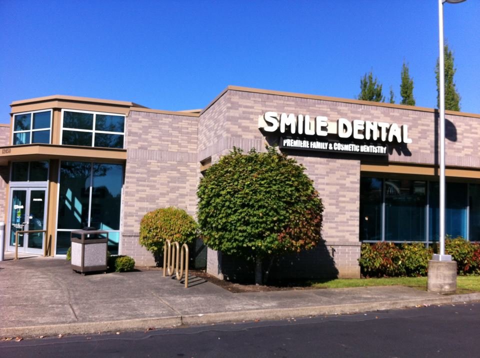 image of business Smile Dental