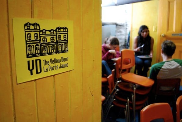 Porte Jaune / Yellow Door