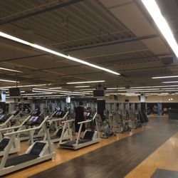 Mcfit.com bring a friend