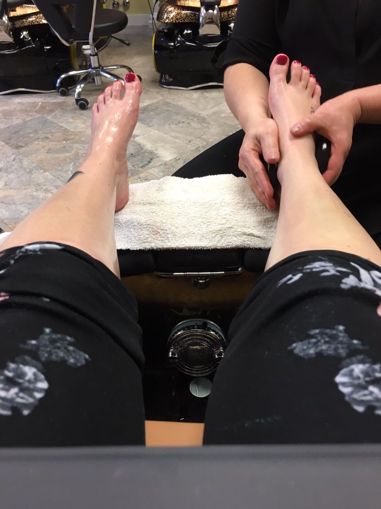 Luxury Nails & Foot Massage 48 Photos & 30 Reviews Nail Salons 2053 NW Miller Rd