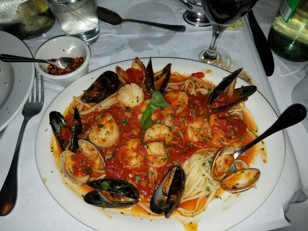 Rockafella S By The Sea Too 85 Photos 112 Reviews Seafood Rockafella S By The Sea Too 85 Photos 112 Reviews Seafood 1859 Nj 35 Seaside Heights Restaurant Phone Number Last Updated