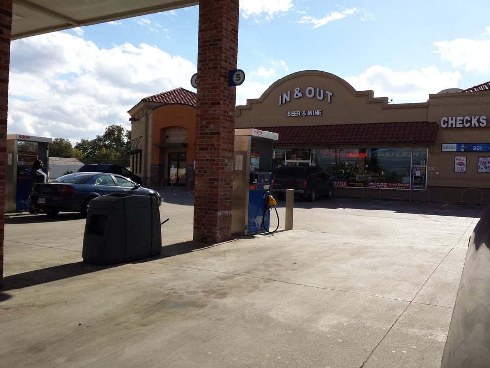 Exxon Gas Stations 1005 Riverfront Dr, South Dallas, Dallas, TX