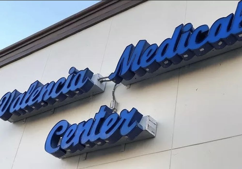 image of business Valencia Medical Center