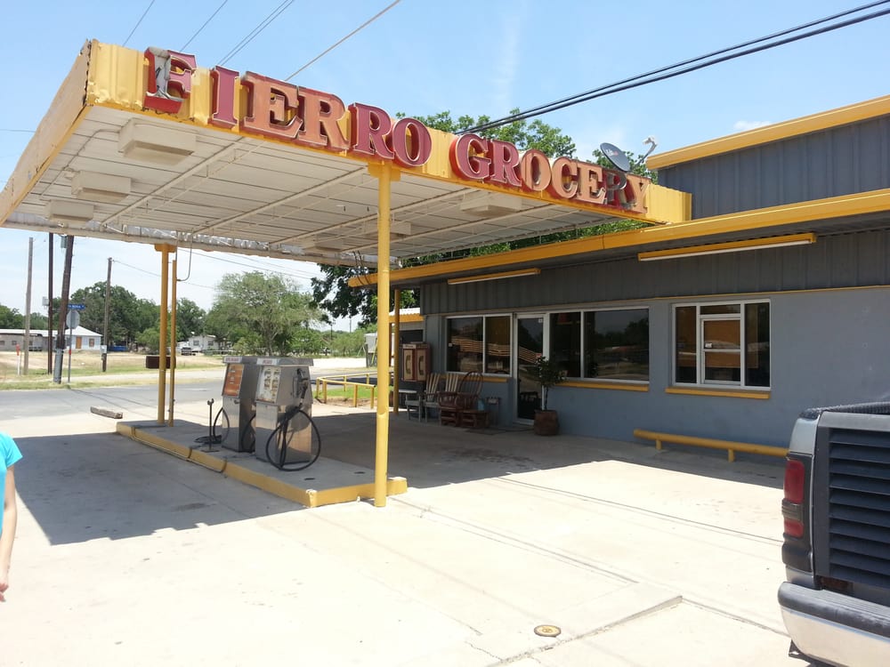 Wagon Wheel BBQ 39 Photos & 125 Reviews Barbeque 1908 Ave E