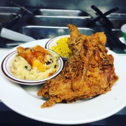 Best Buffalo Wings Near Gardere Ln Baton Rouge La Yelp Christina S Restaurant