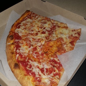 Times Square Pizzeria 145 Photos 66 Reviews Pizza 1155 Silas Photo Of Times Square Pizzeria Winston M Nc United States