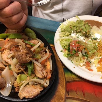 El Dos Mexican Restaurant 35 Photos 76 Reviews 1002 Photo Of El Dos Mexican Restaurant Hays Ks United States