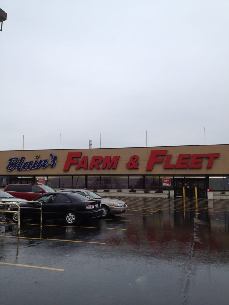 Blain’s Farm & Fleet Tires 1811 Illinois 50, Bourbonnais, IL