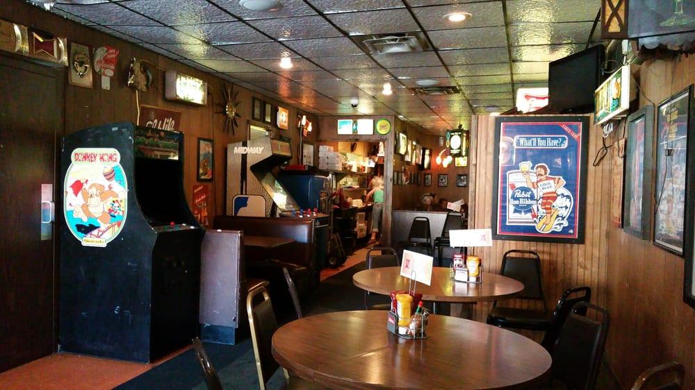 High Life Lounge 145 Photos & 149 Reviews Dive Bars 200 SW 2nd St