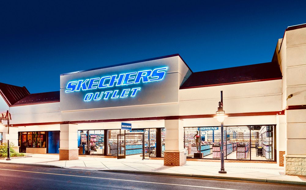 SKECHERS Factory Outlet Shoe Stores 1609 Penn Park Blvd, Oklahoma