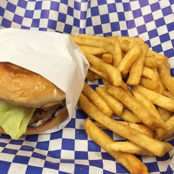 The Fix Restaurant 13 Photos 23 Reviews Burgers 1707 S Main Photo Of The Fix Restaurant Duncanville Tx United States Burger Patties Are