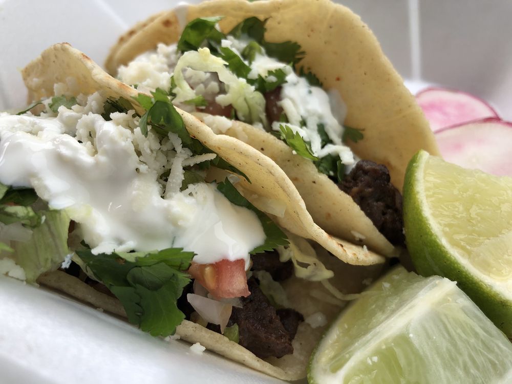 Taqueria Victoria Image