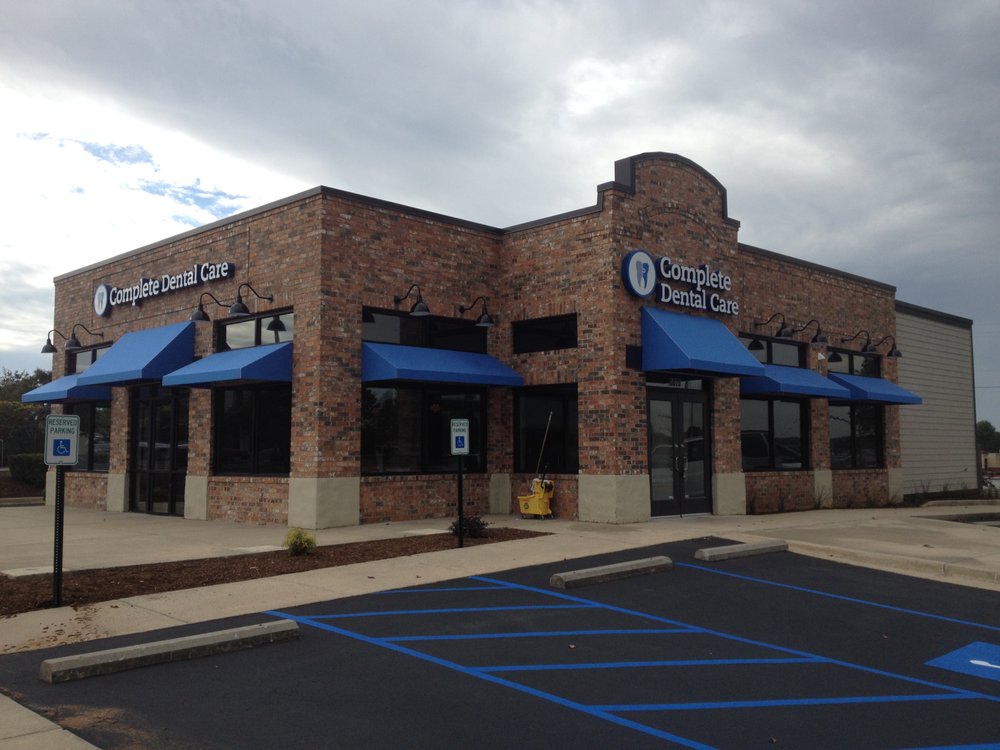 image of business Complete Dental Care of Easley