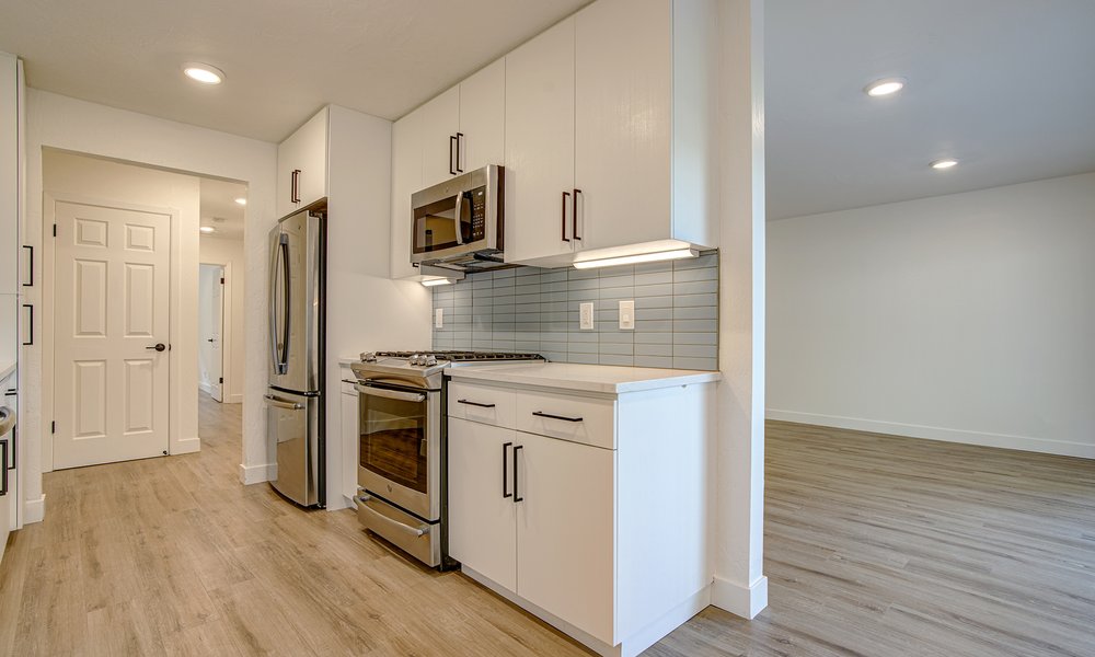 Holloway Apartments