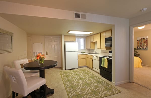 Glacier Point Apartments 2225 Dr Davis Ca Mapquest Reviews