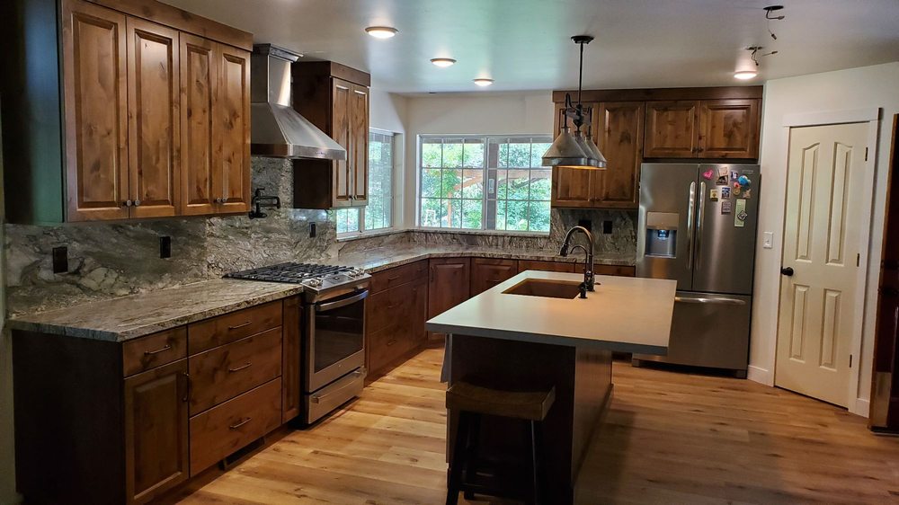 Valley Woodworking Custom Quality Cabinets