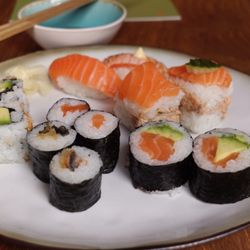 sushi world stadionweg sushi world stadionweg